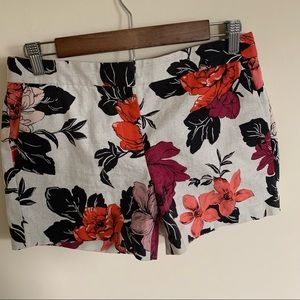 Ann Taylor Cream/Red/Pink Patterned Floral Shorts